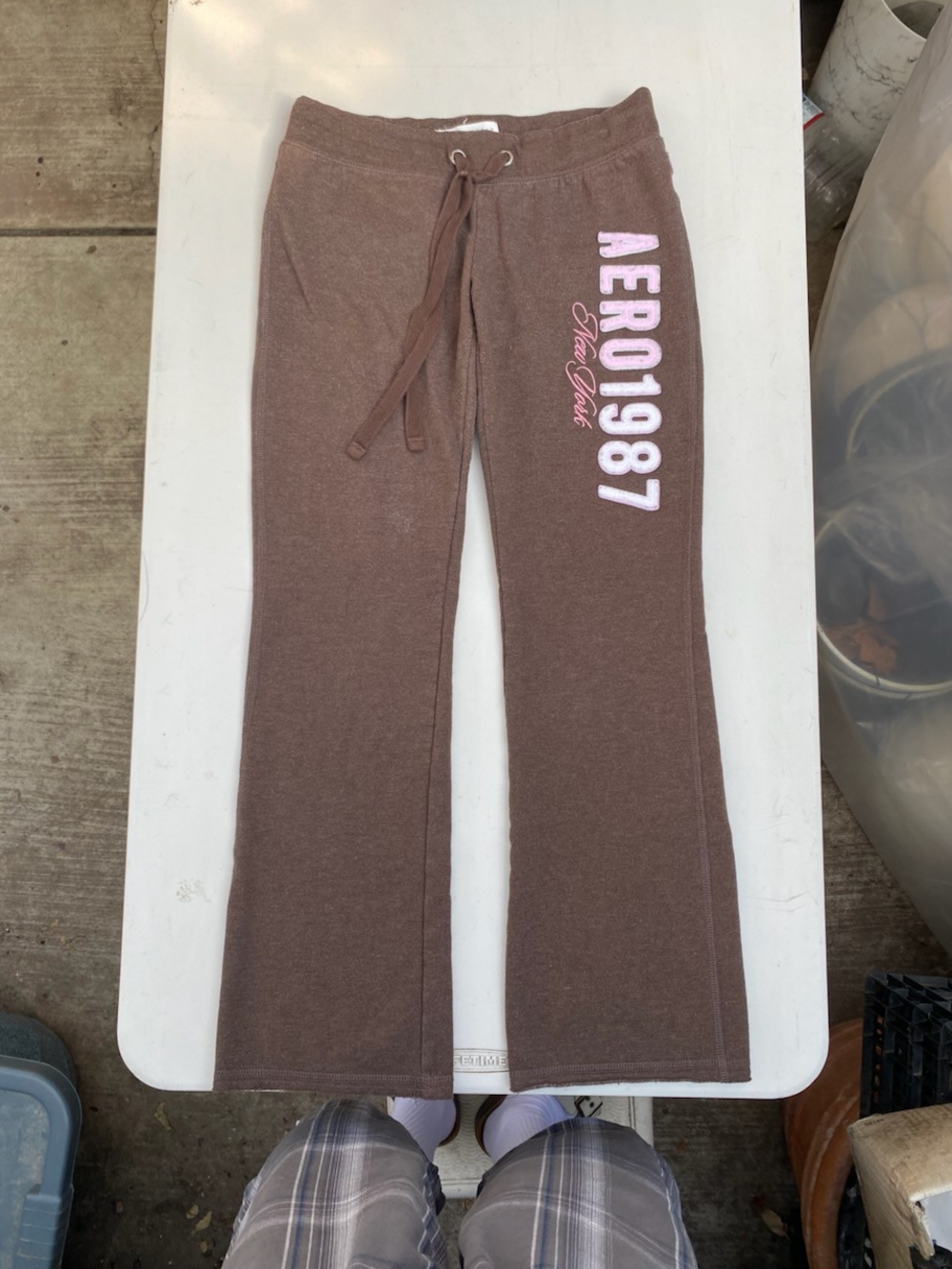 Aeropostale Brown Sweatpants with Pink Logo